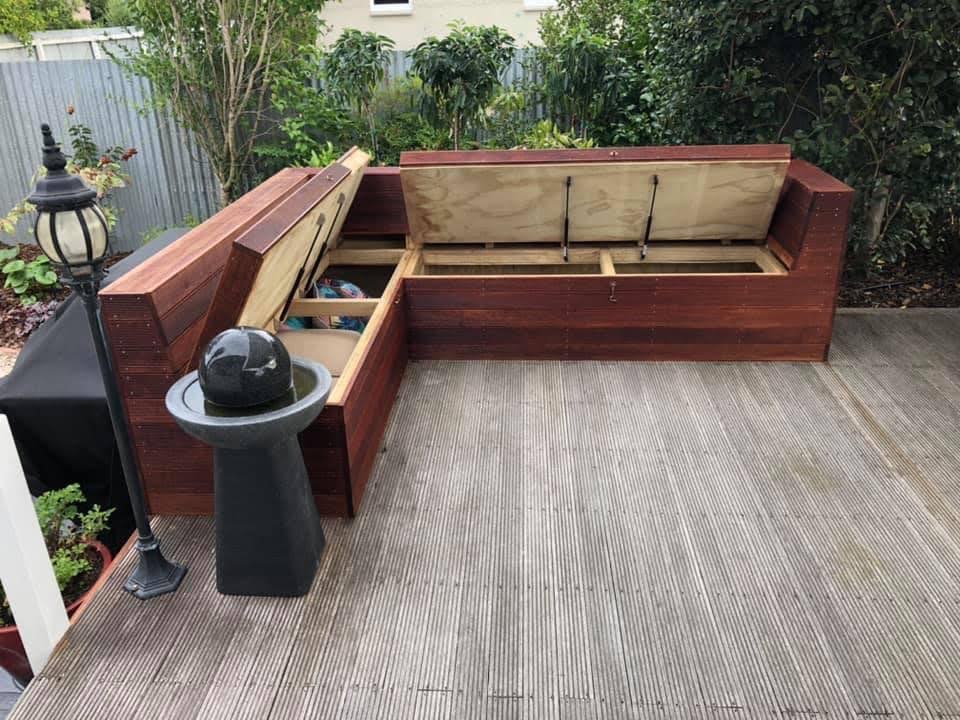 Anderson Job - seating