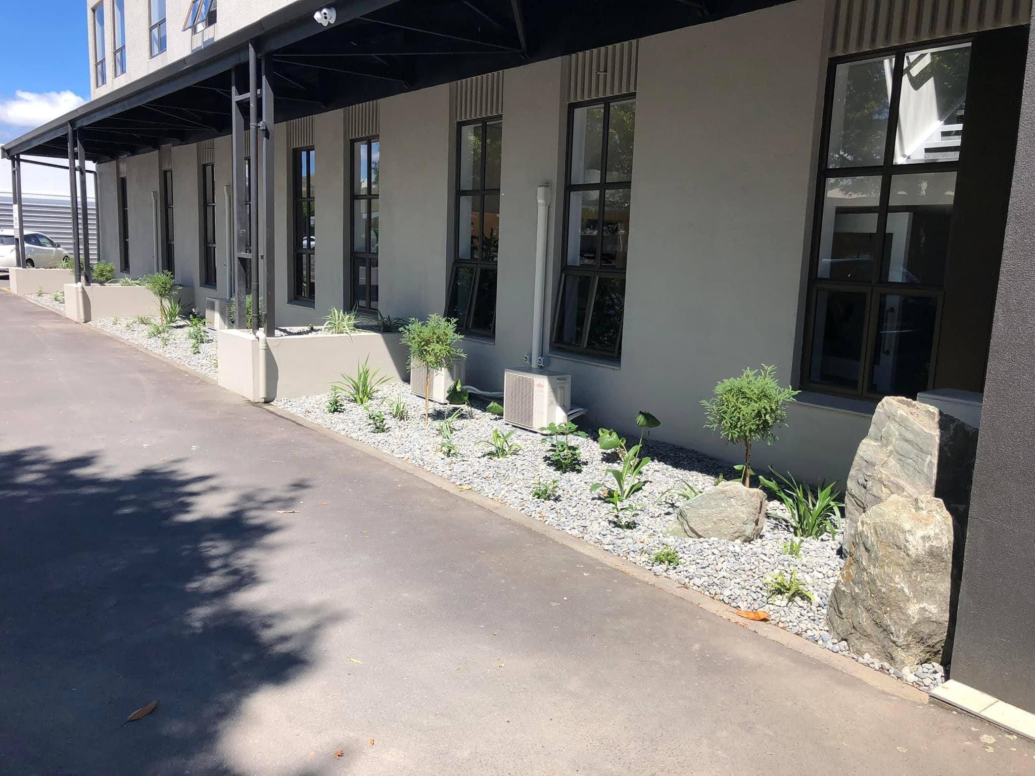 Gascoigne Wicks Job First put in 3