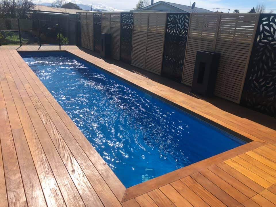 Swimming-pool-and-screening-done-1